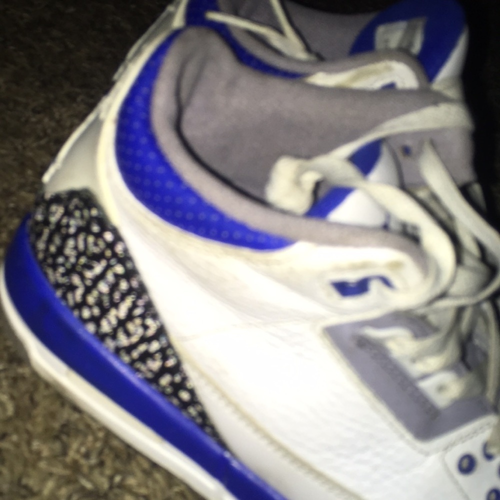 JORDAN 3 RETRO RACER Blue still in perfect condition I can go lower if needed 😁